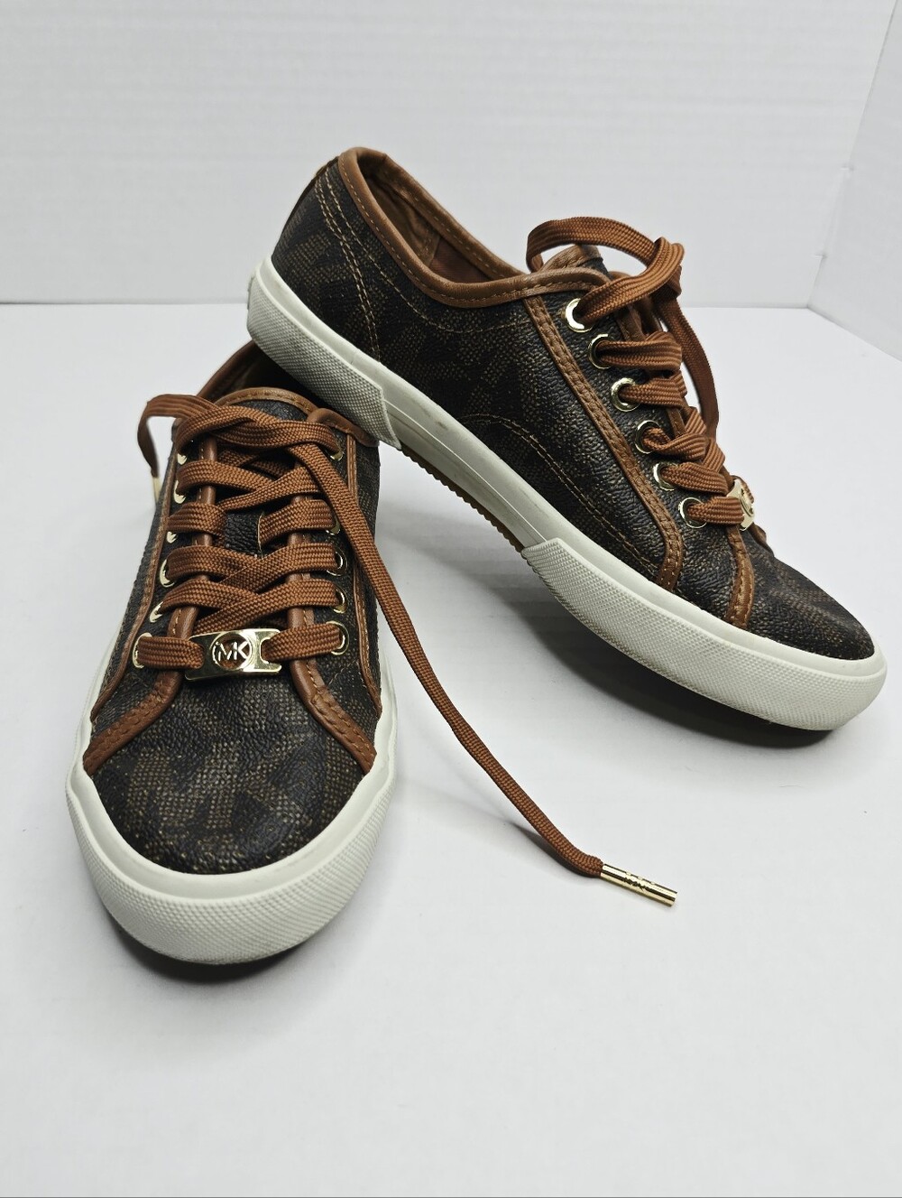 Michael Michael Kors Logo Sneakers Size 6